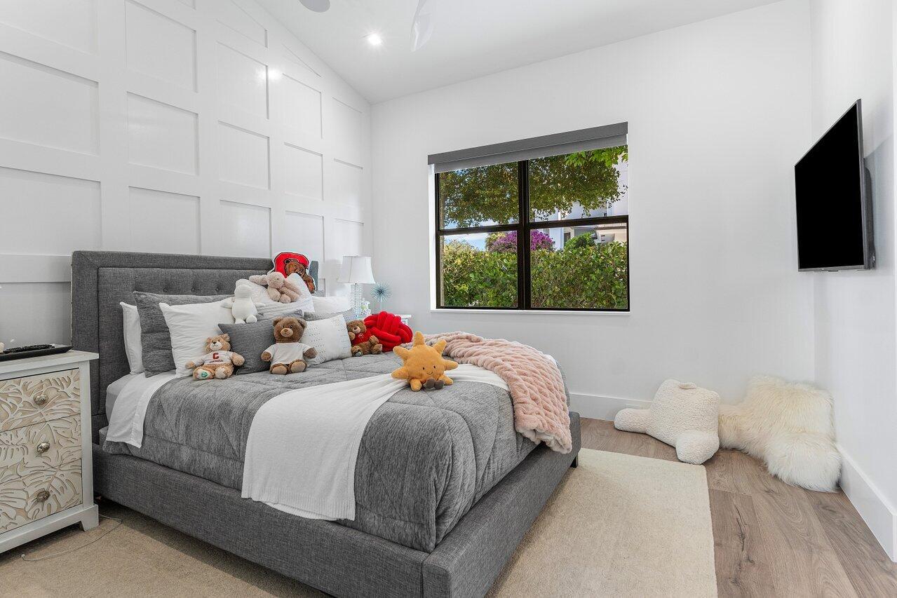 3746 NW 53rd Street