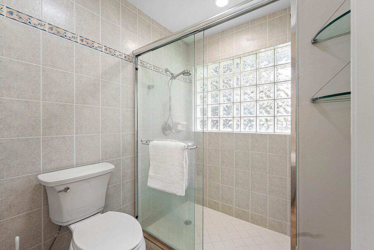 2425 NW 36th Street