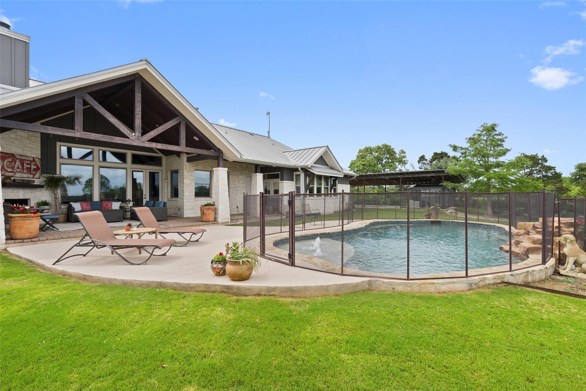 420 Elder Hill RD # B