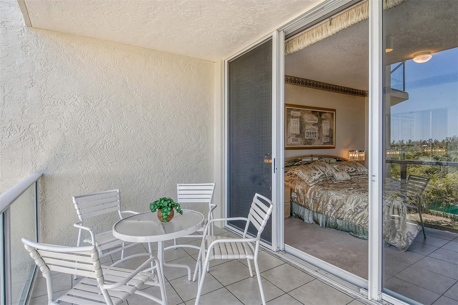 1800 BENJAMIN FRANKLIN DR A403 Longboat Key Real Estate Kepecz