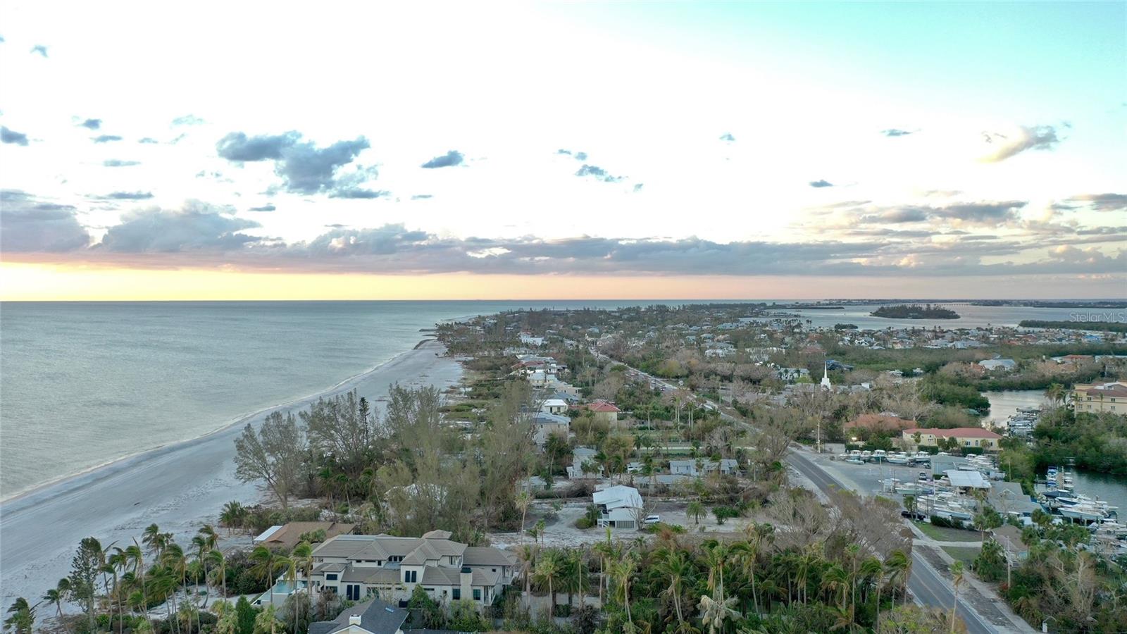 5941 GULF OF MEXICO DR