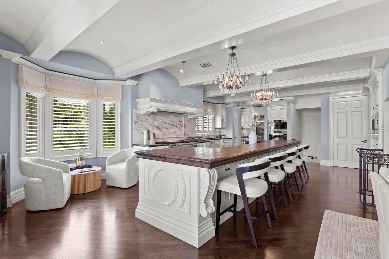 3500 BAYOU LOUISE LN