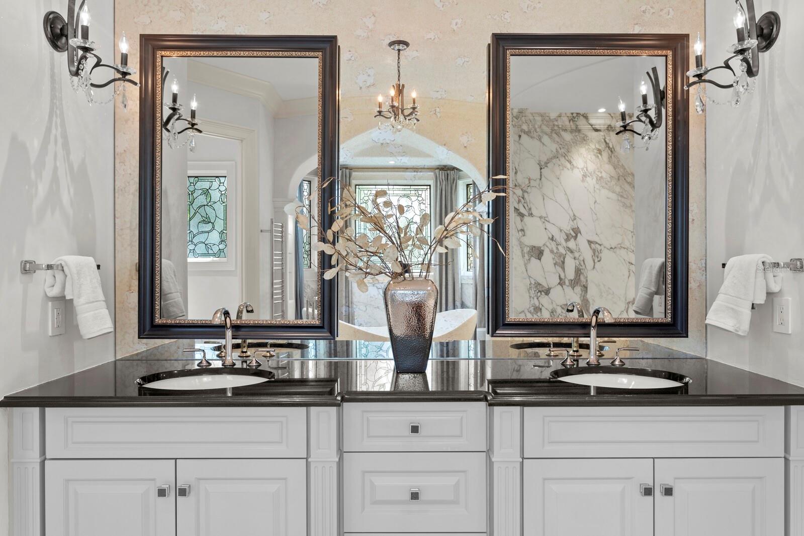 3500 BAYOU LOUISE LN