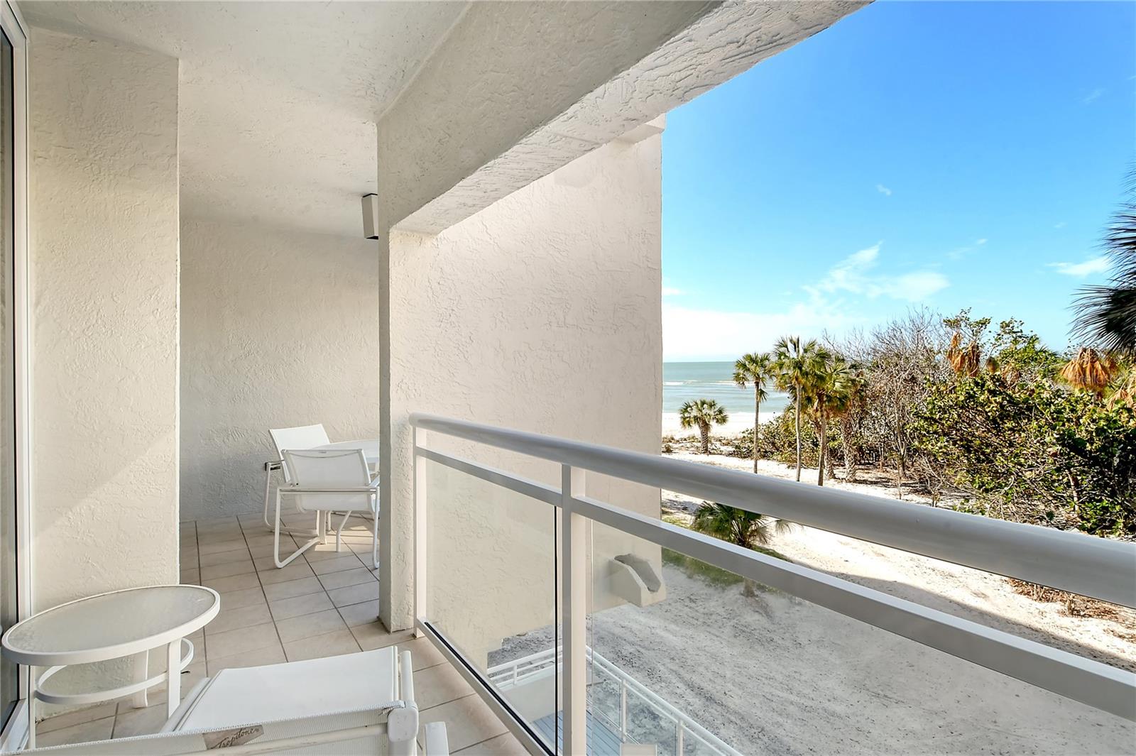 240 SANDS POINT RD #4201