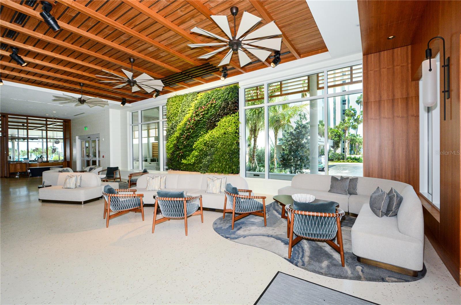 230 SANDS POINT RD #3501