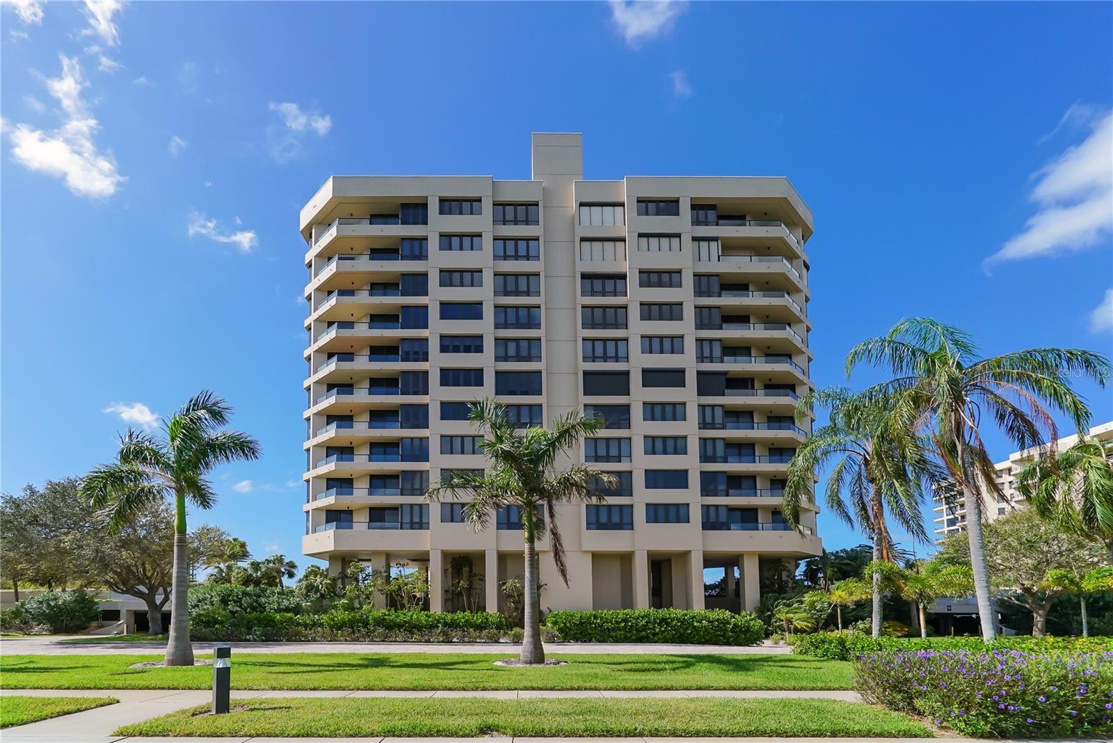 1211 GULF OF MEXICO DR #704