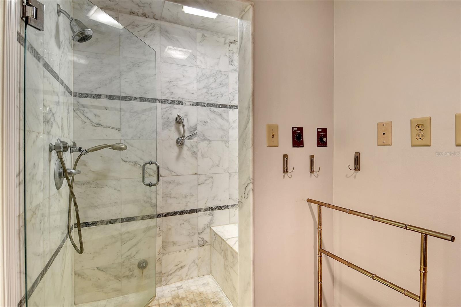 1211 GULF OF MEXICO DR #105