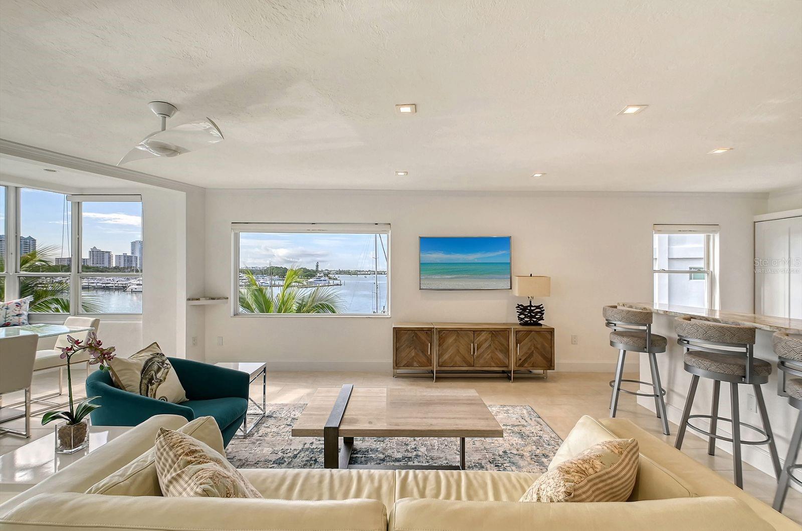 660 GOLDEN GATE PT #32