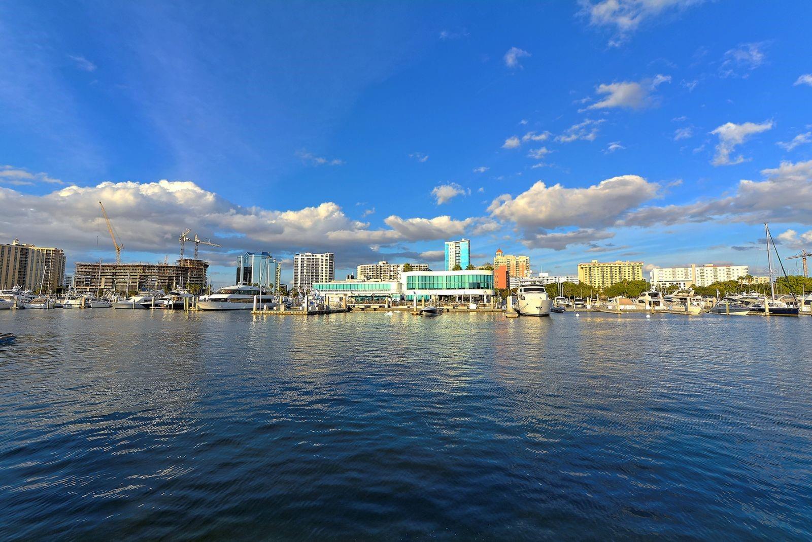 660 GOLDEN GATE PT #32