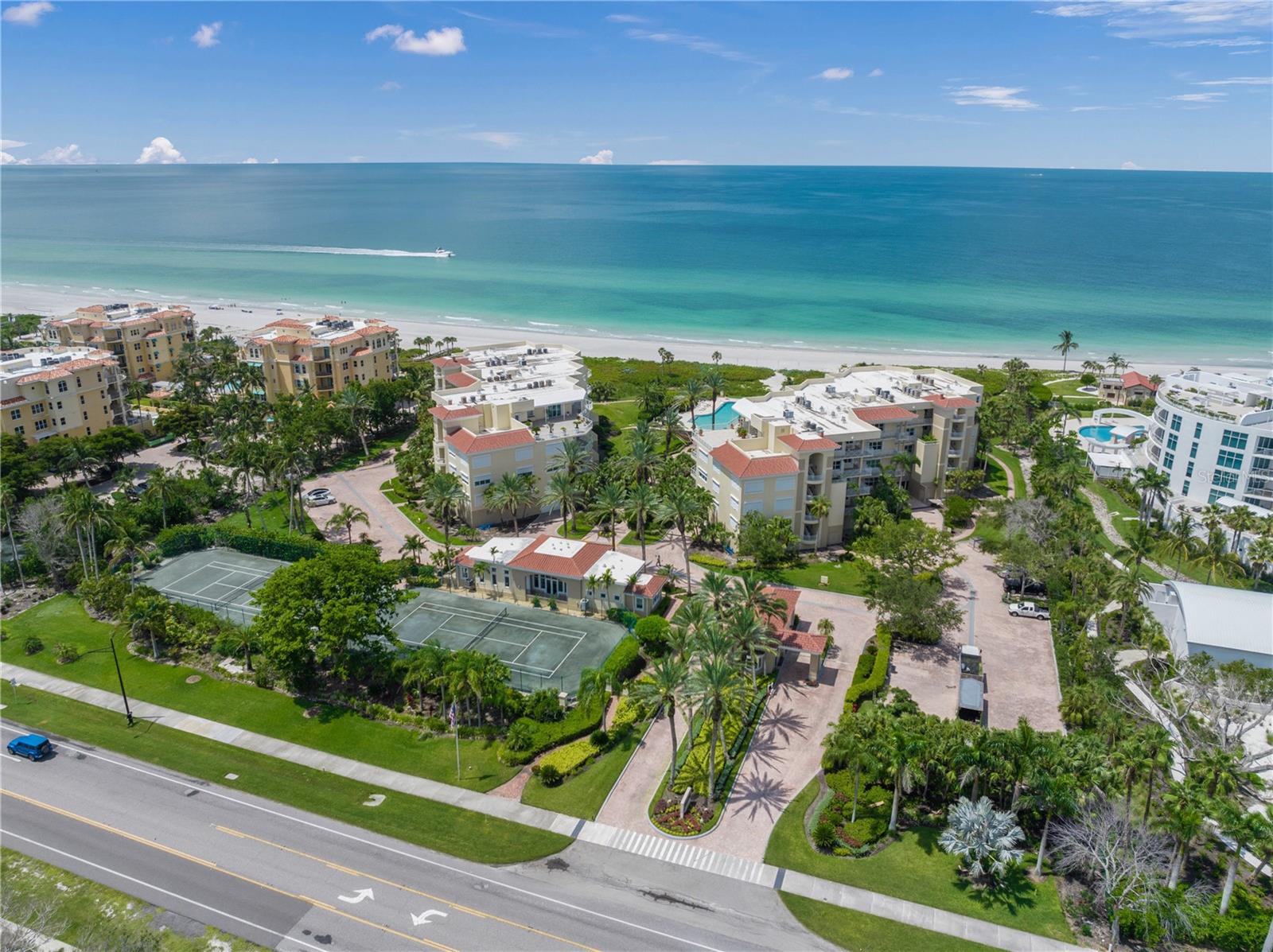 2165 GULF OF MEXICO DR #114