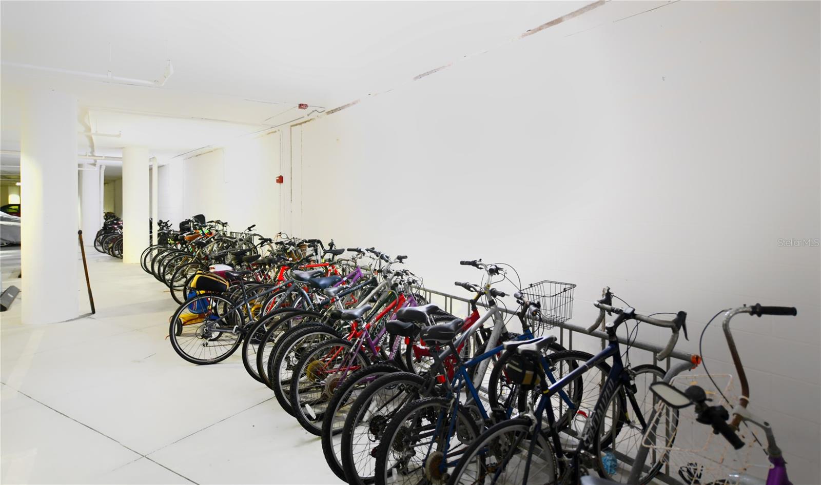 1300 BENJAMIN FRANKLIN DR #709