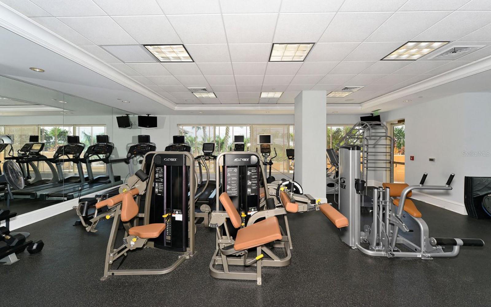 1300 BENJAMIN FRANKLIN DR #709