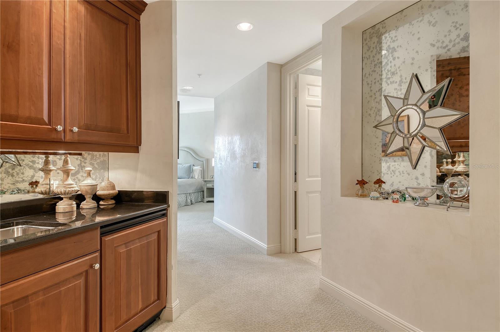 1300 BENJAMIN FRANKLIN DR #709