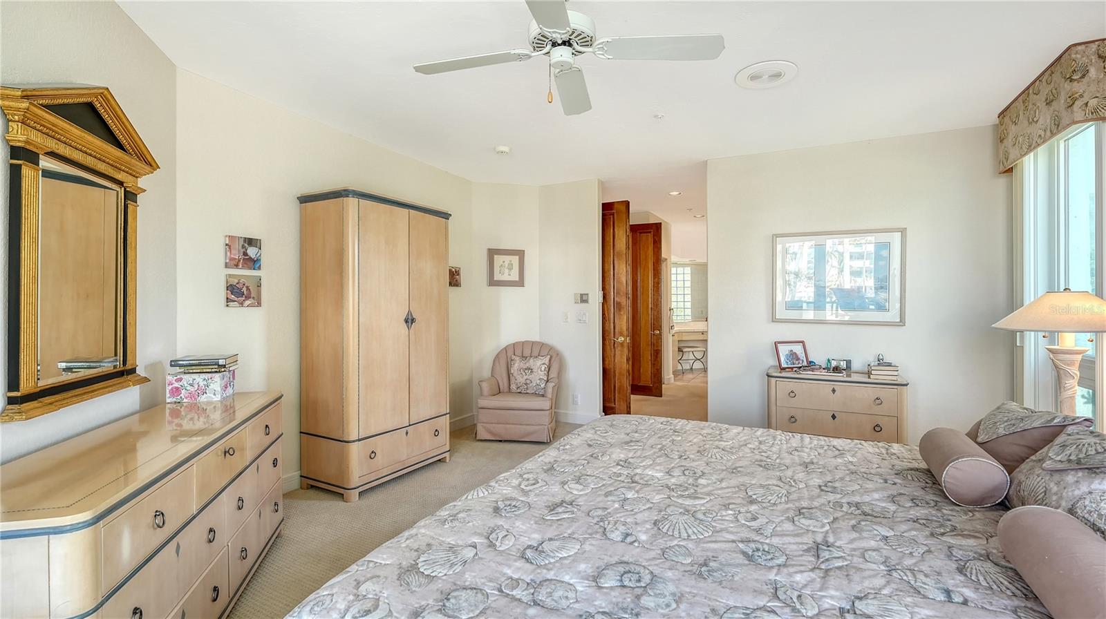 350 GULF OF MEXICO DR #211