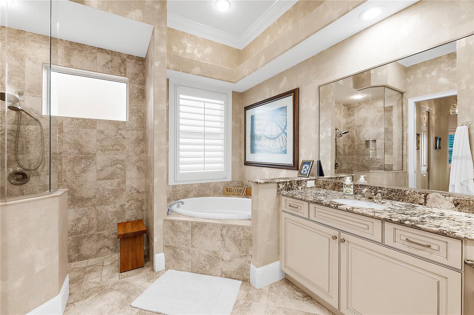 757 HIDEAWAY BAY DR