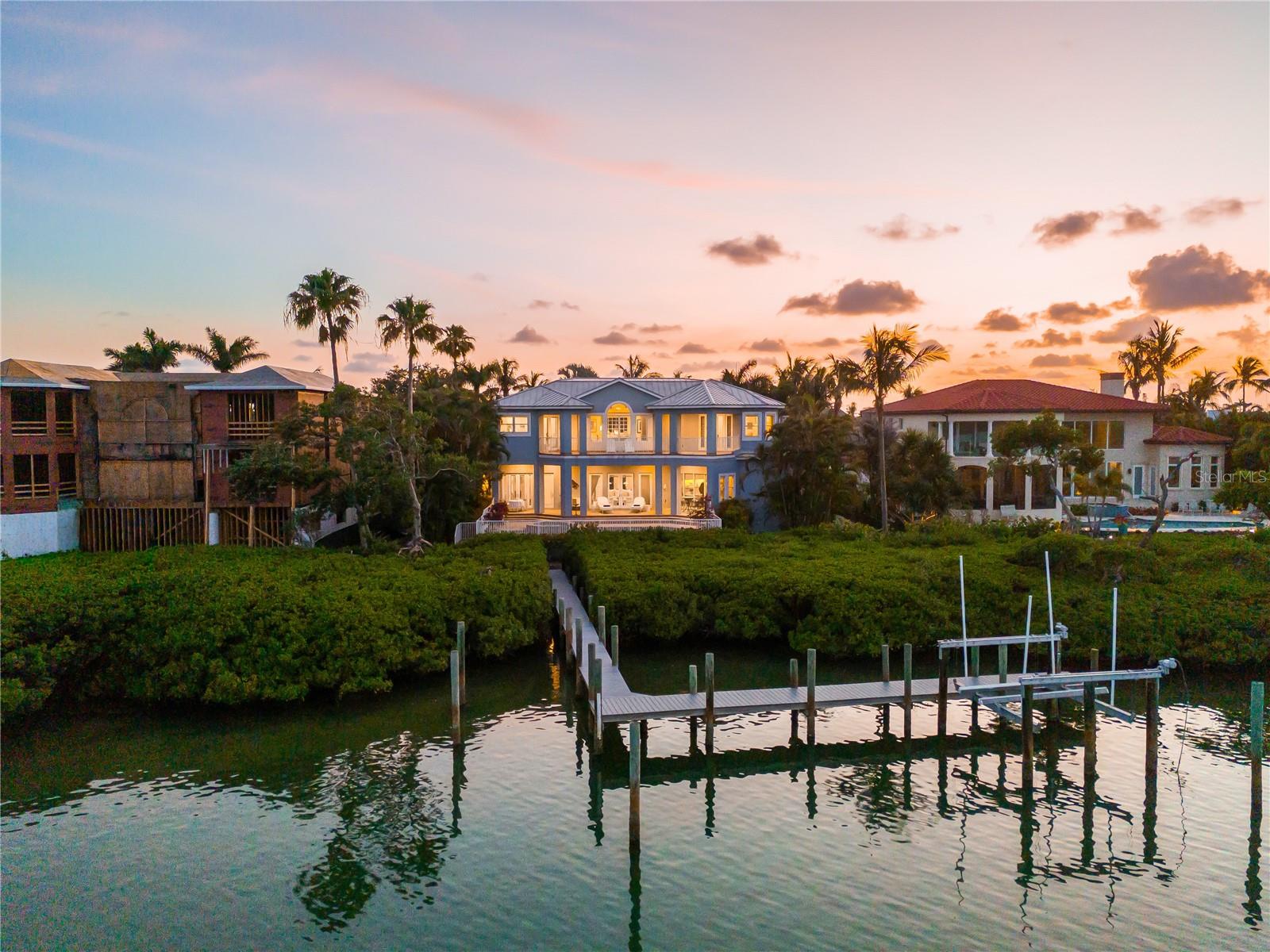 757 HIDEAWAY BAY DR
