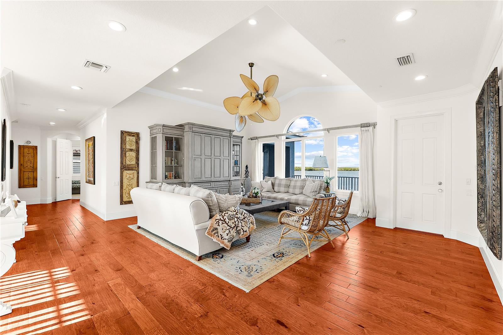 757 HIDEAWAY BAY DR