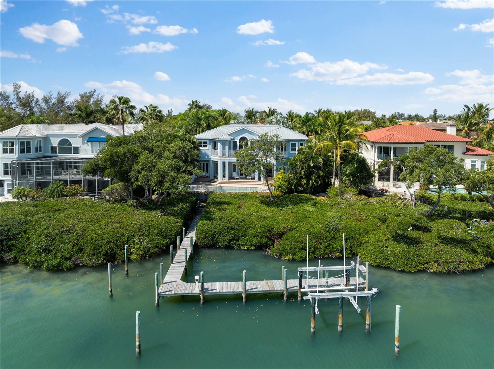 757 HIDEAWAY BAY DR
