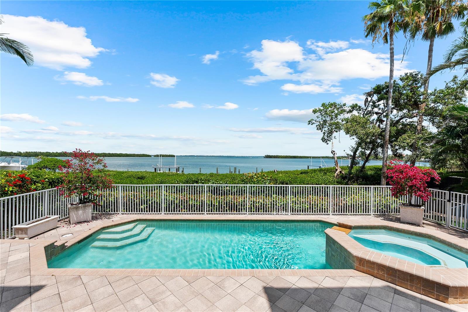 757 HIDEAWAY BAY DR