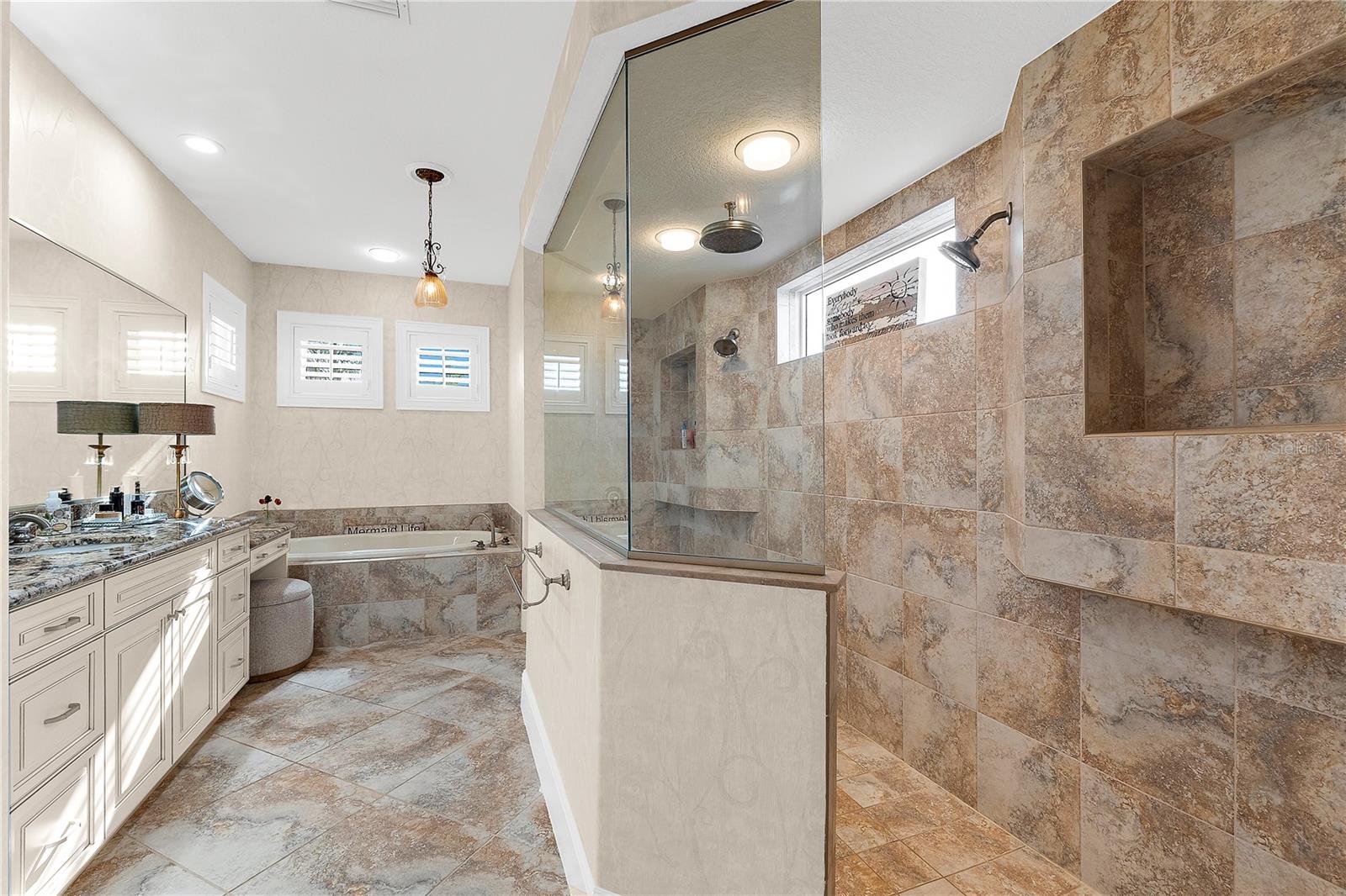757 HIDEAWAY BAY DR