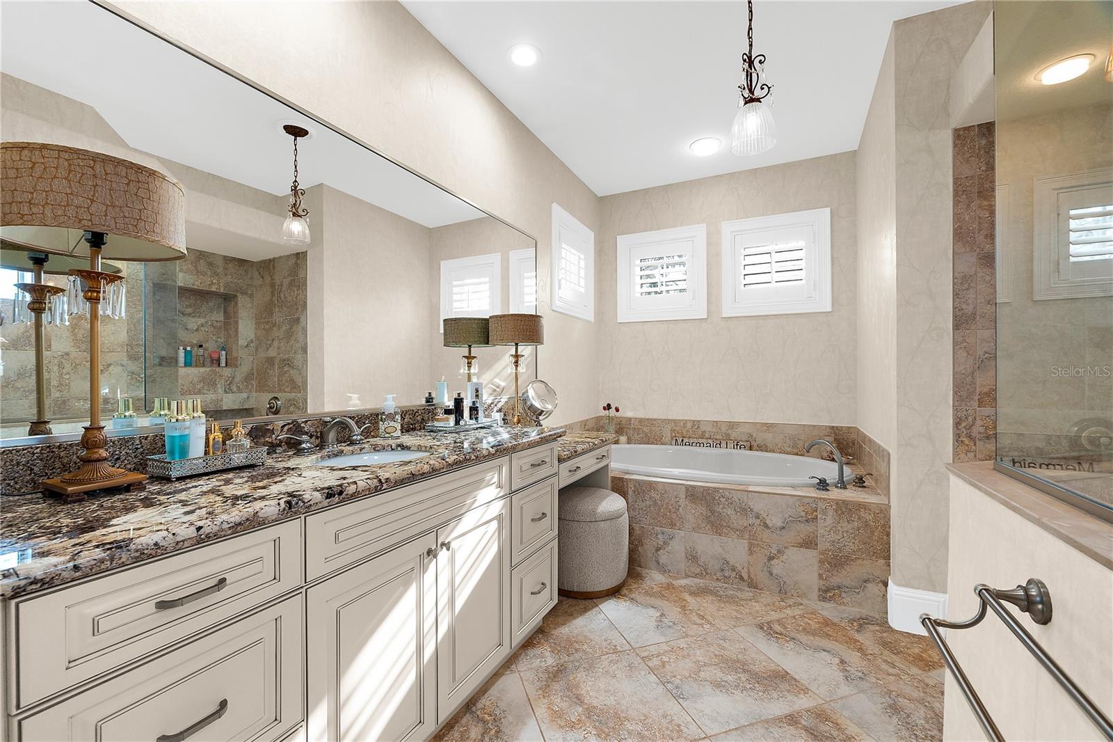 757 HIDEAWAY BAY DR