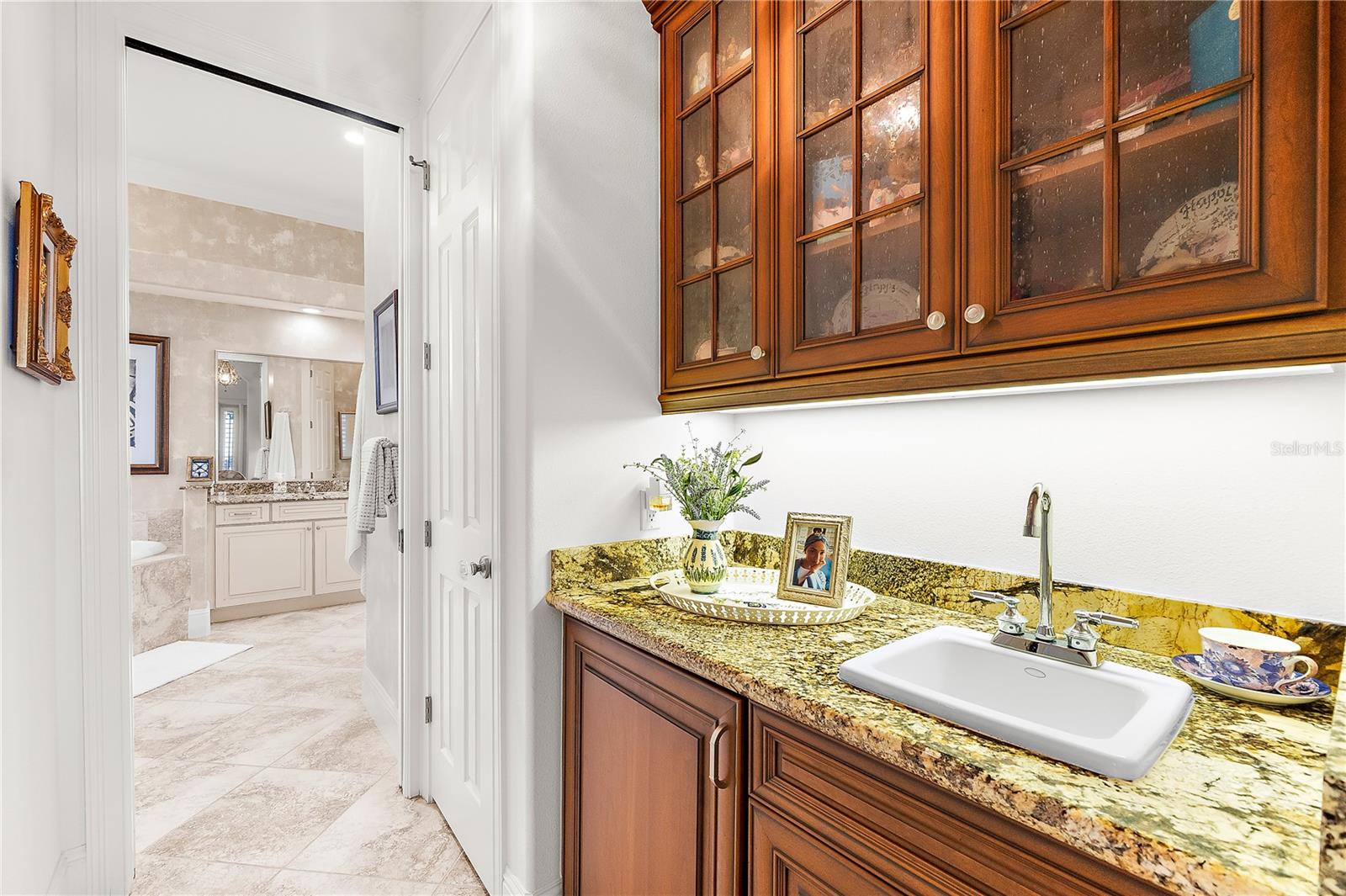 757 HIDEAWAY BAY DR