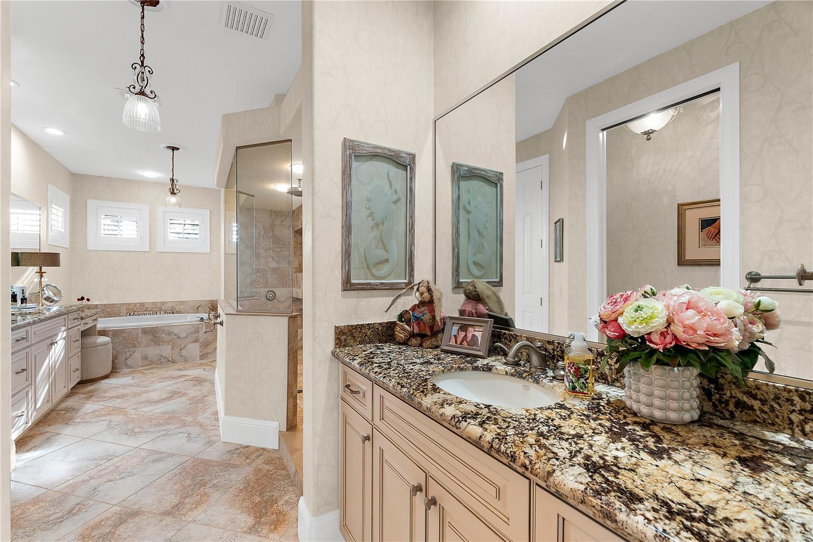 757 HIDEAWAY BAY DR