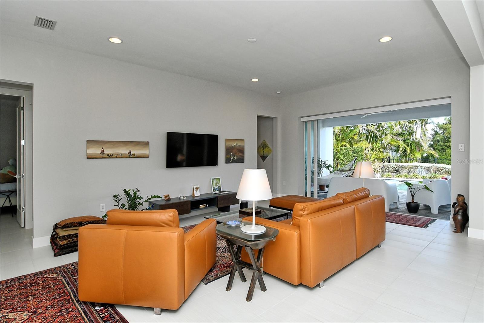 7744 SANDHILL LAKE DR