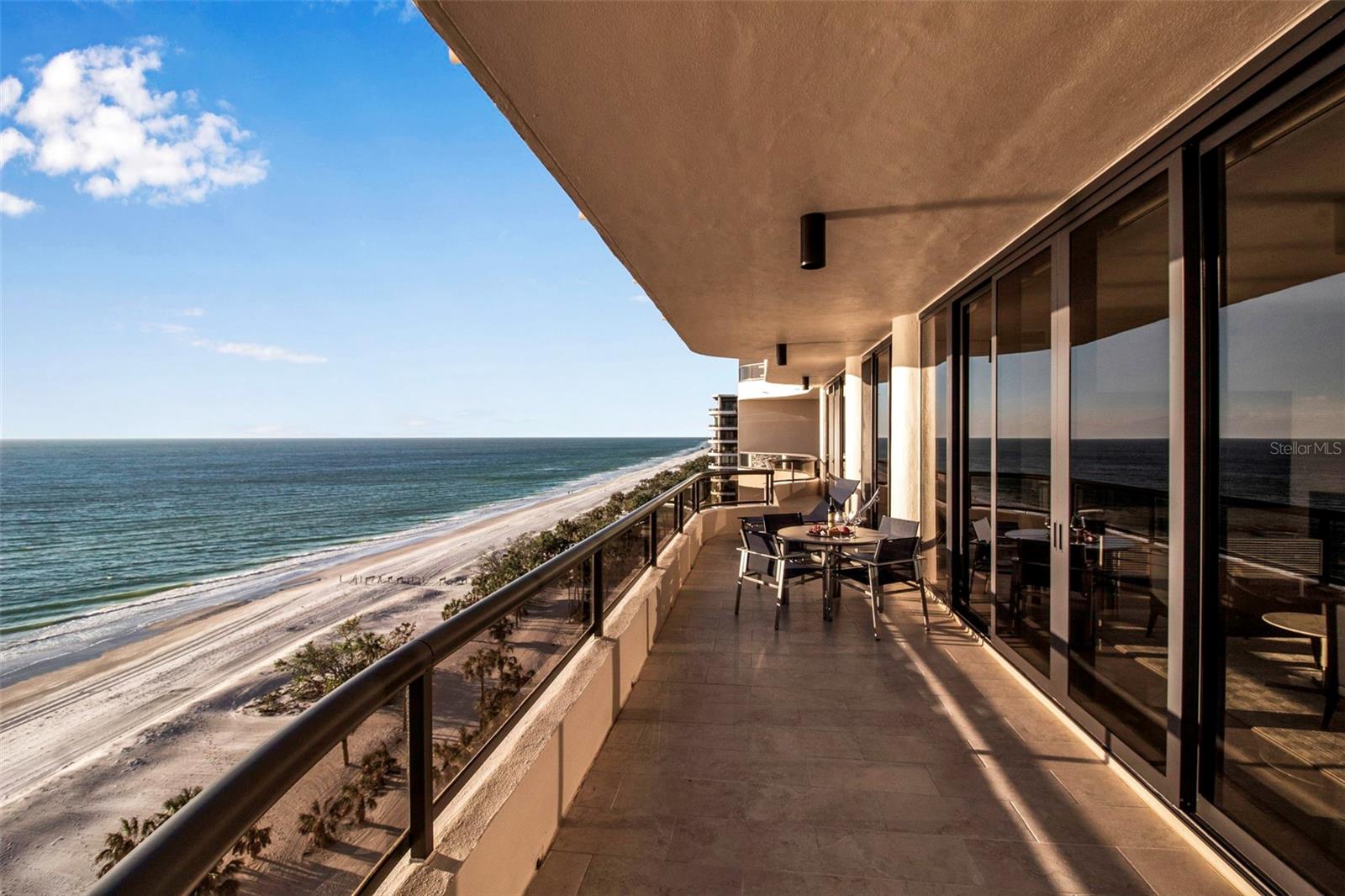 415 L AMBIANCE DR #A801