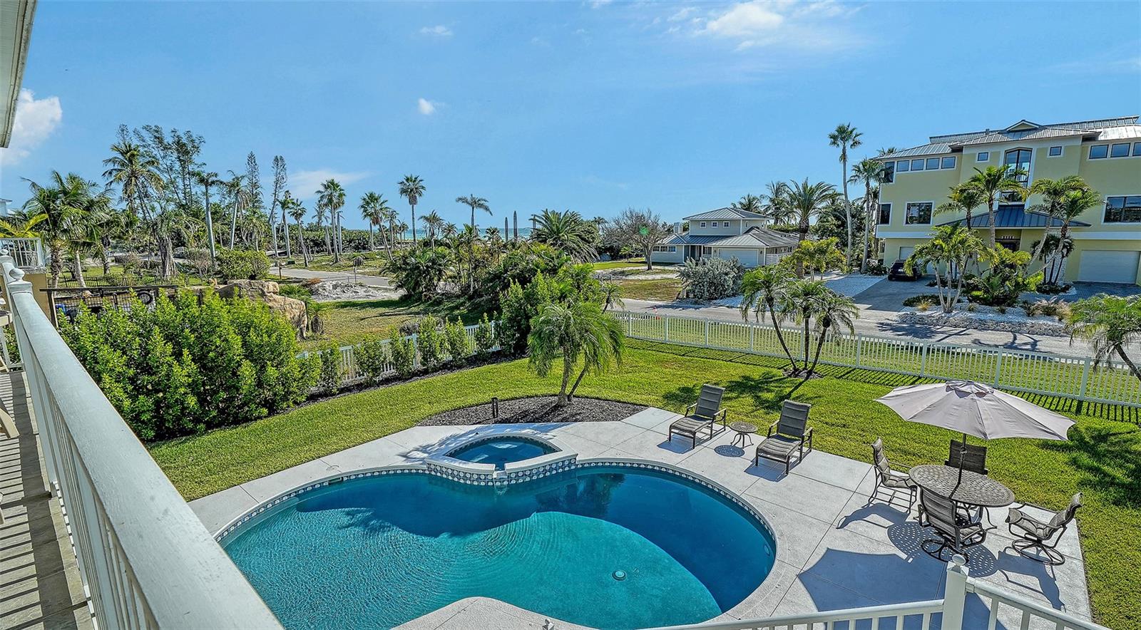 6473 GULF OF MEXICO DR