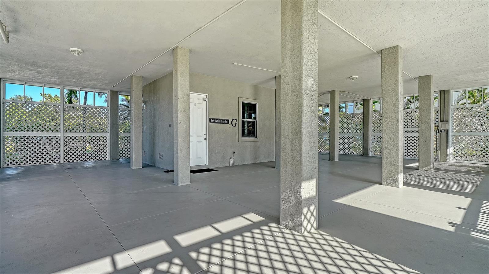 6473 GULF OF MEXICO DR