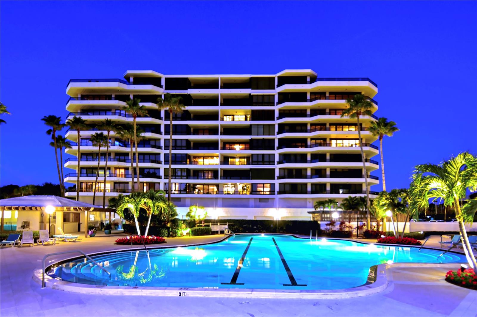 545 SANCTUARY DR #B506