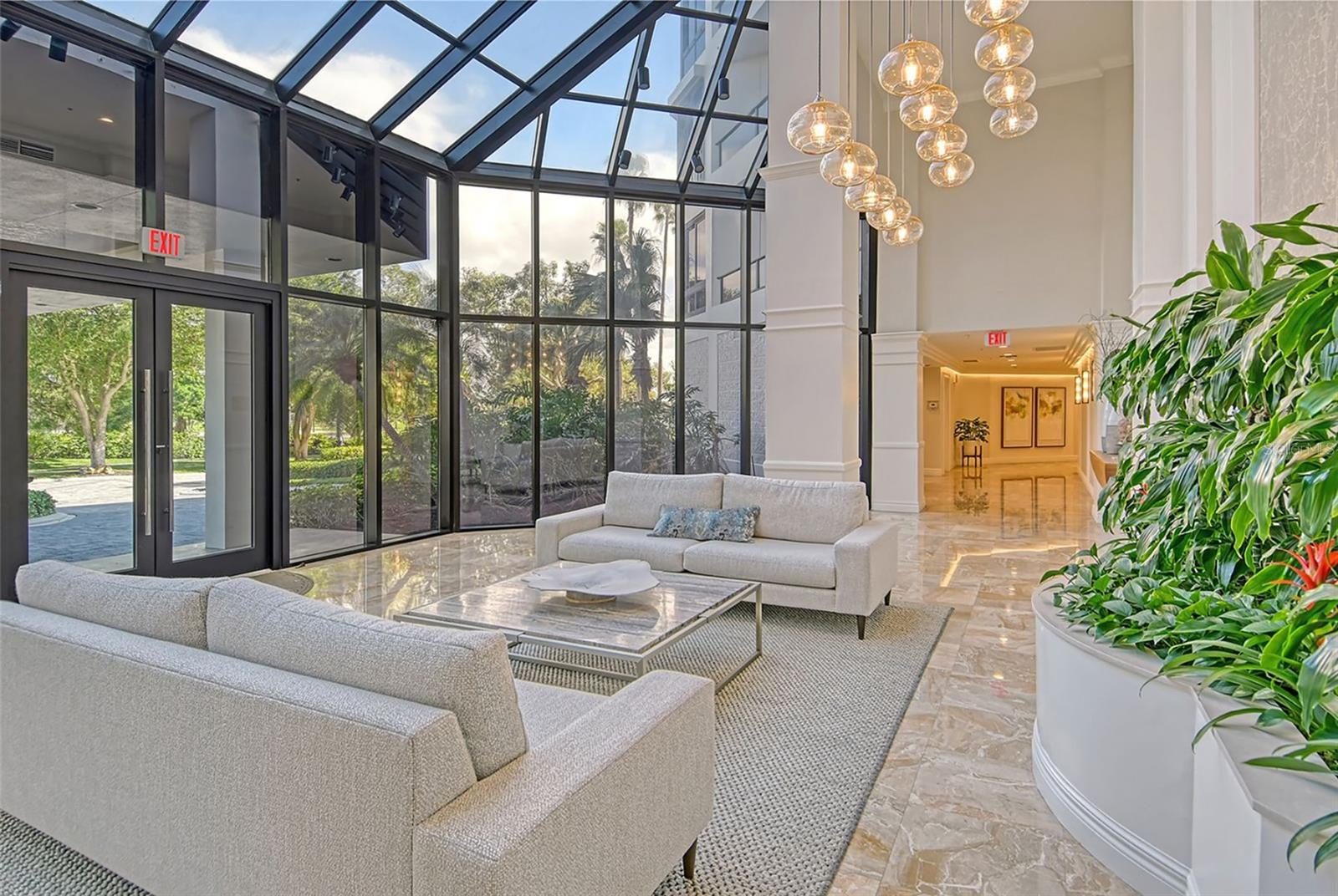 545 SANCTUARY DR #B506