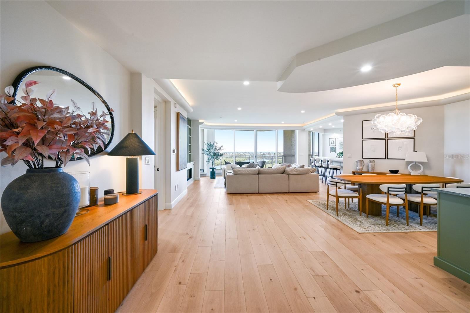 1300 BENJAMIN FRANKLIN DR #809