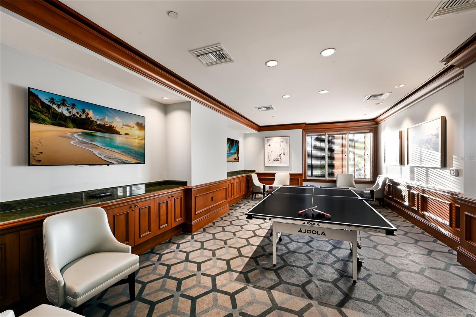 1300 BENJAMIN FRANKLIN DR #809