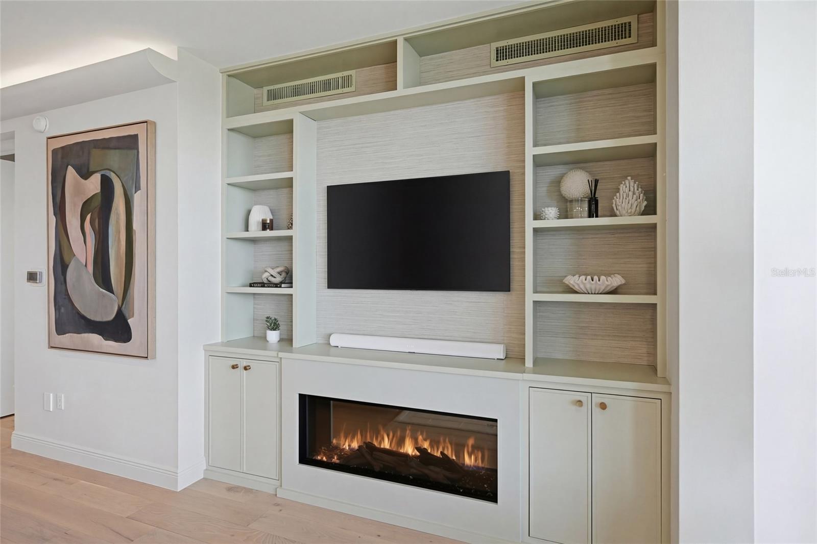 1300 BENJAMIN FRANKLIN DR #809