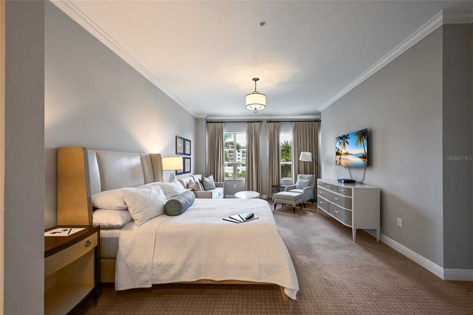 1300 BENJAMIN FRANKLIN DR #809