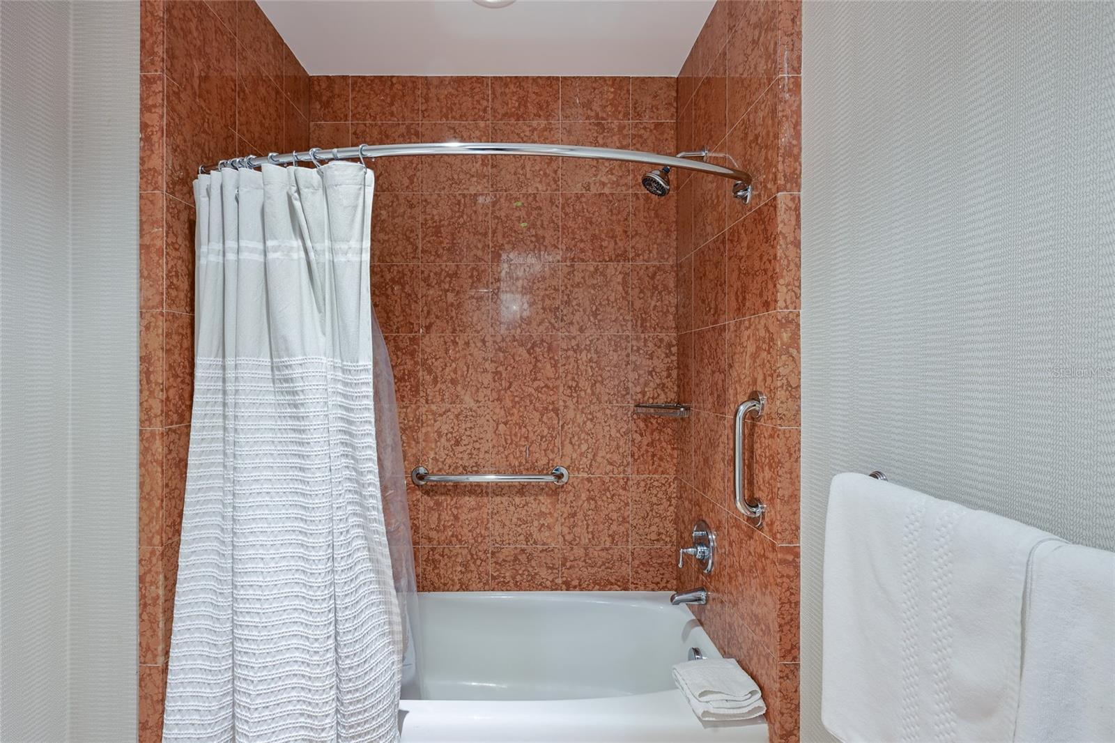 1300 BENJAMIN FRANKLIN DR #809