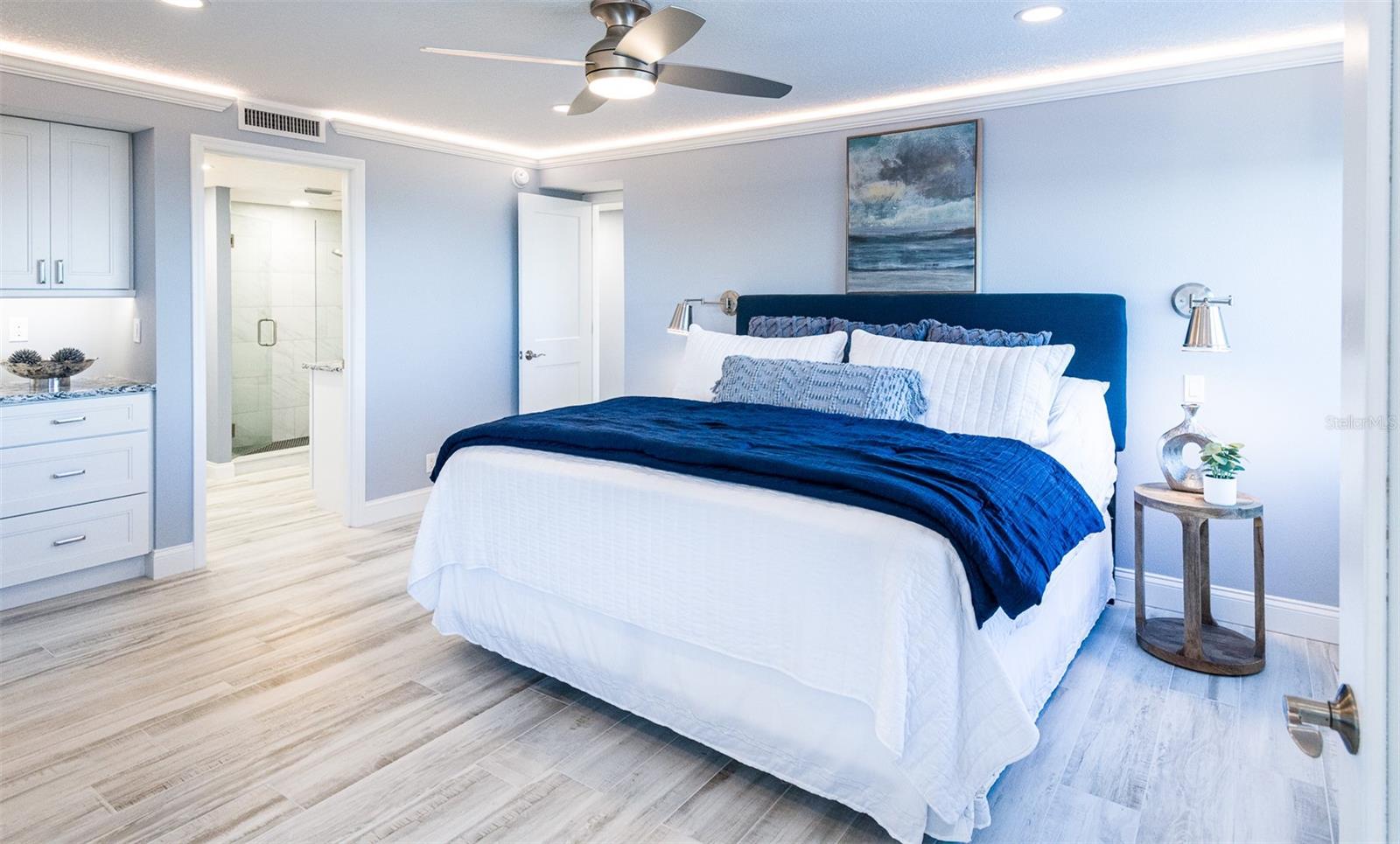 1750 BENJAMIN FRANKLIN DR #10G