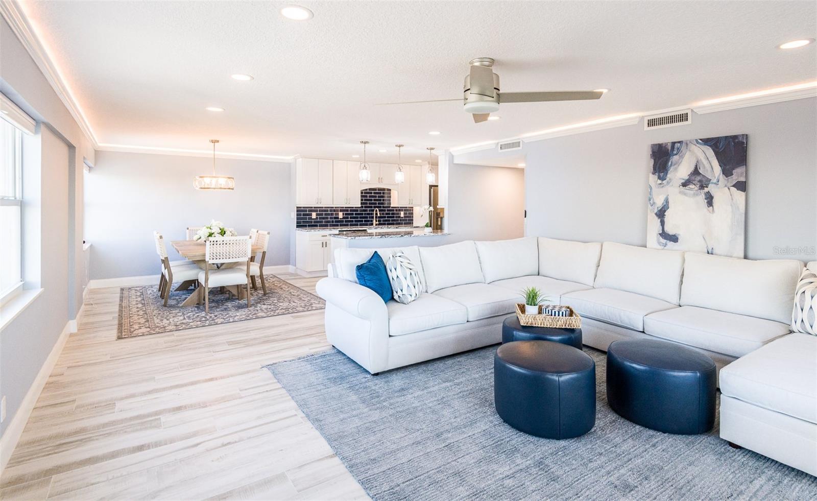 1750 BENJAMIN FRANKLIN DR #10G