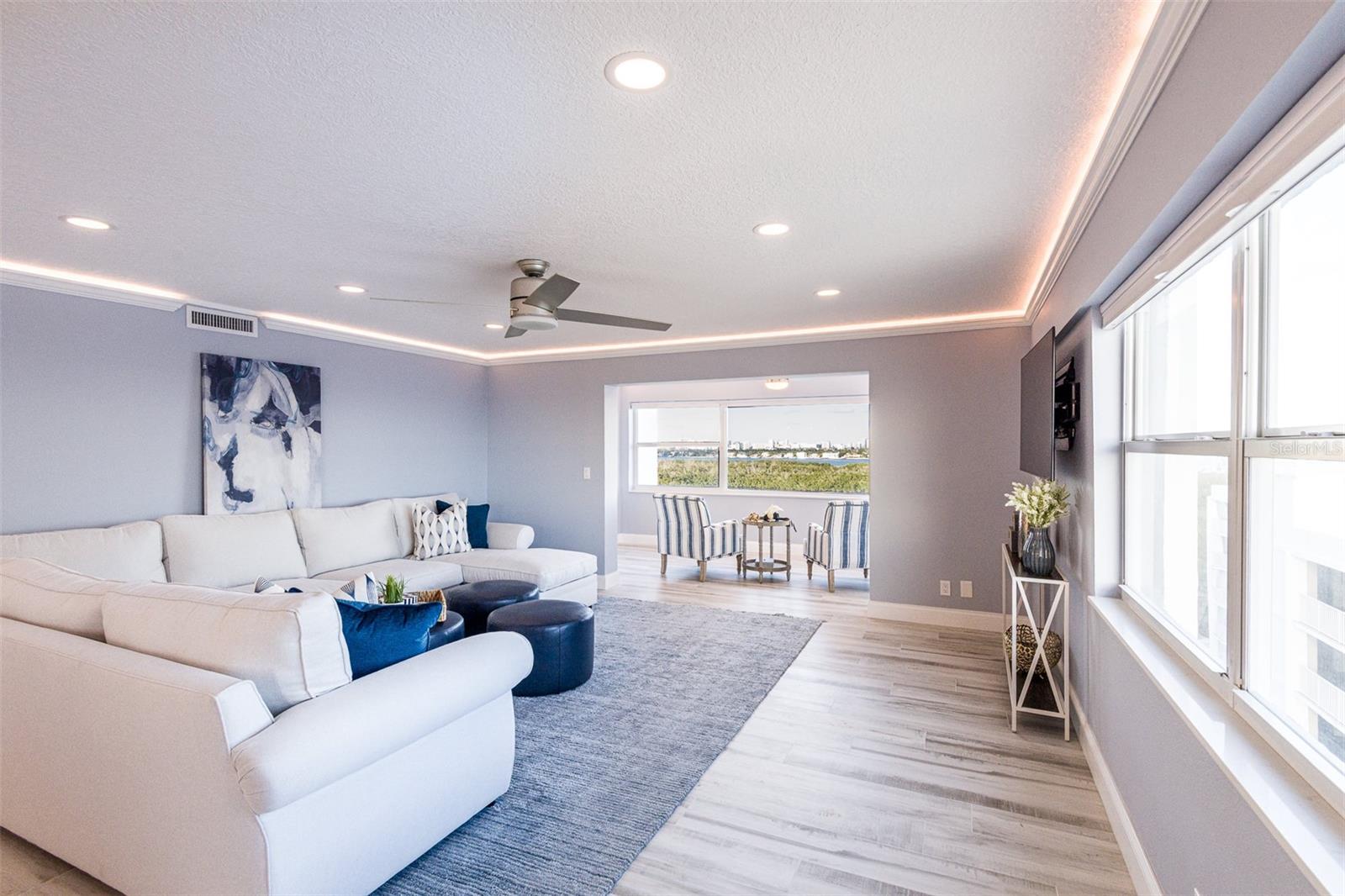 1750 BENJAMIN FRANKLIN DR #10G