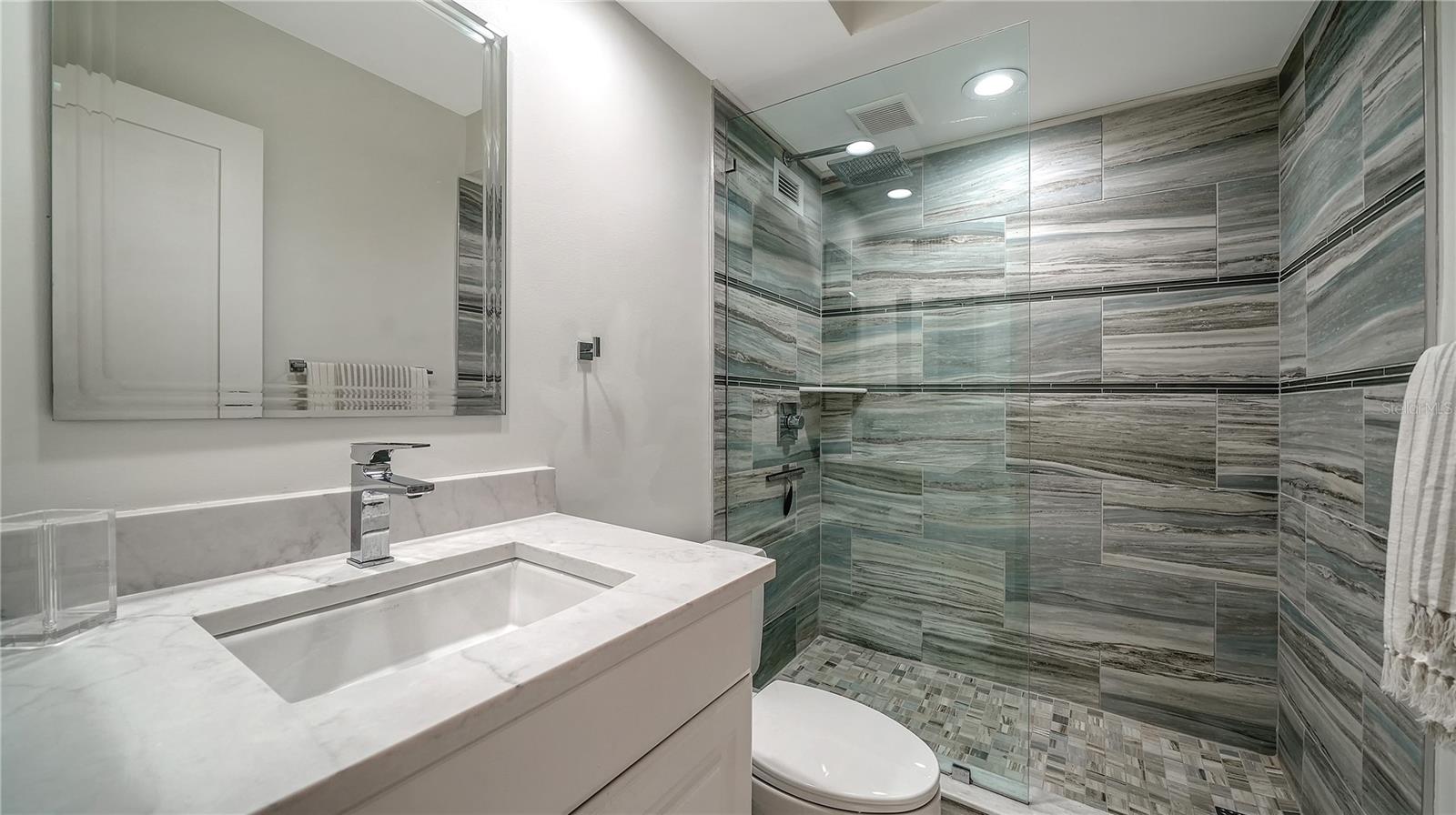 1000 LONGBOAT CLUB RD #403