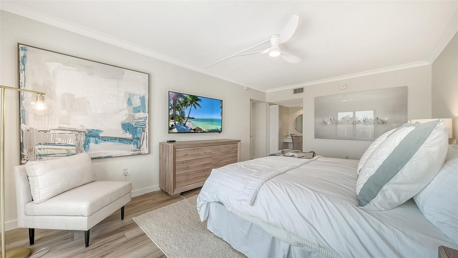 1000 LONGBOAT CLUB RD #403