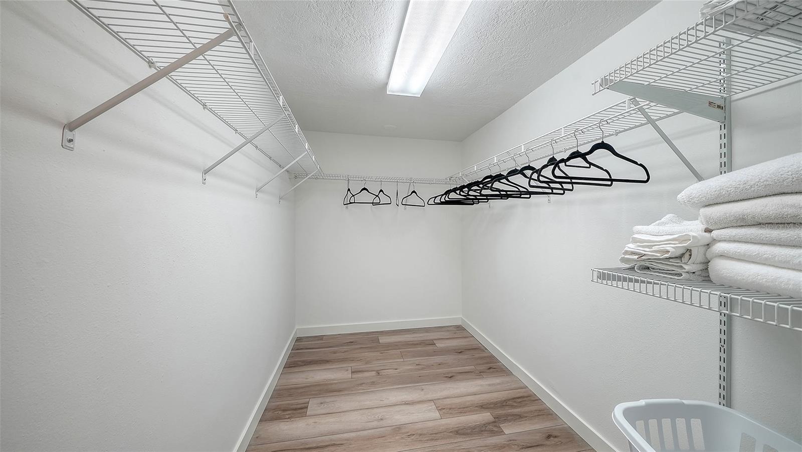 1000 LONGBOAT CLUB RD #403