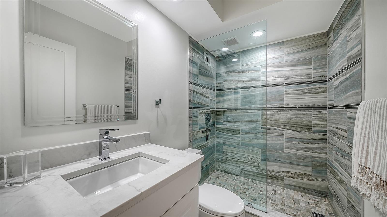 1000 LONGBOAT CLUB RD #403
