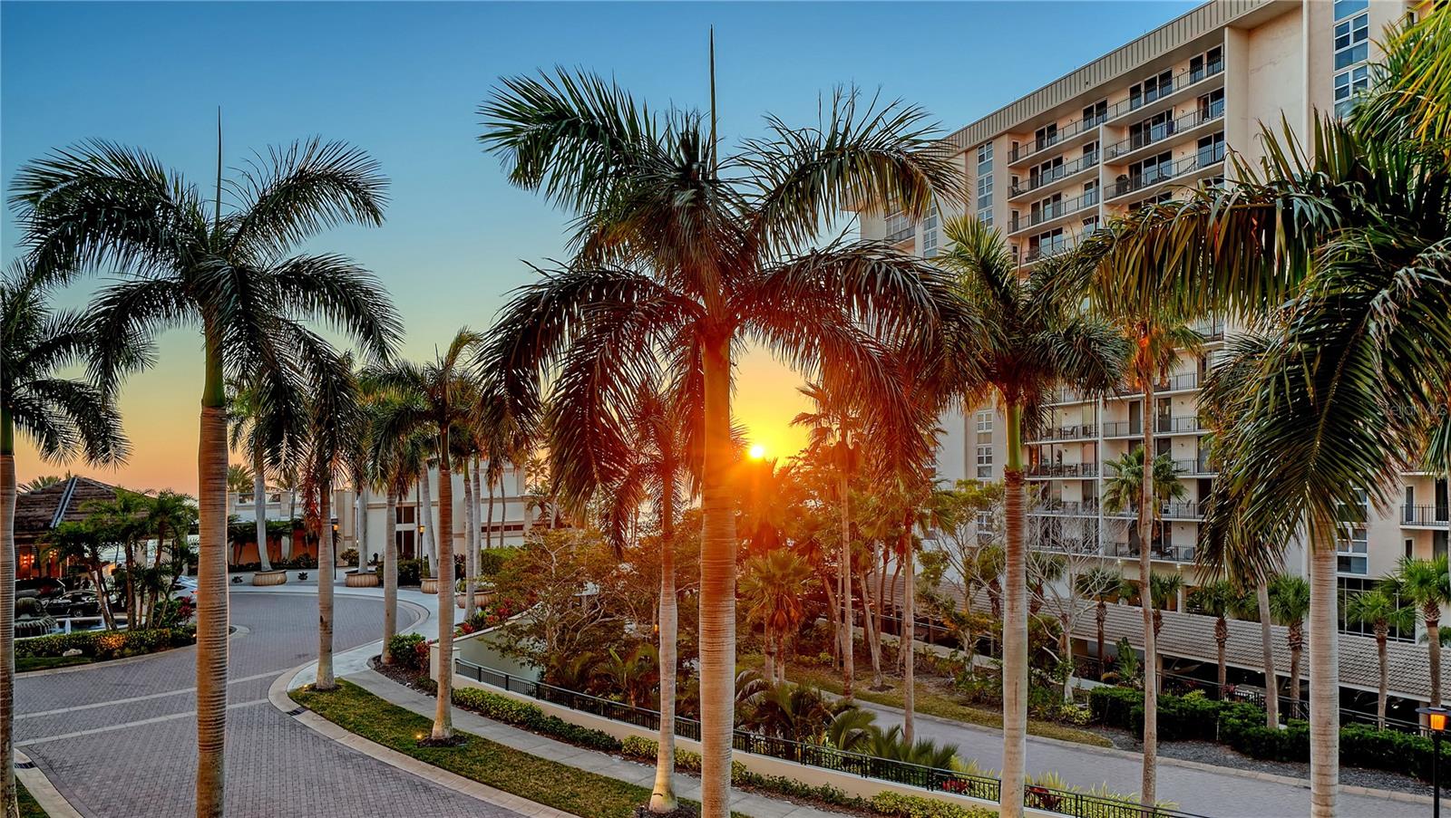 1300 BENJAMIN FRANKLIN DR #303