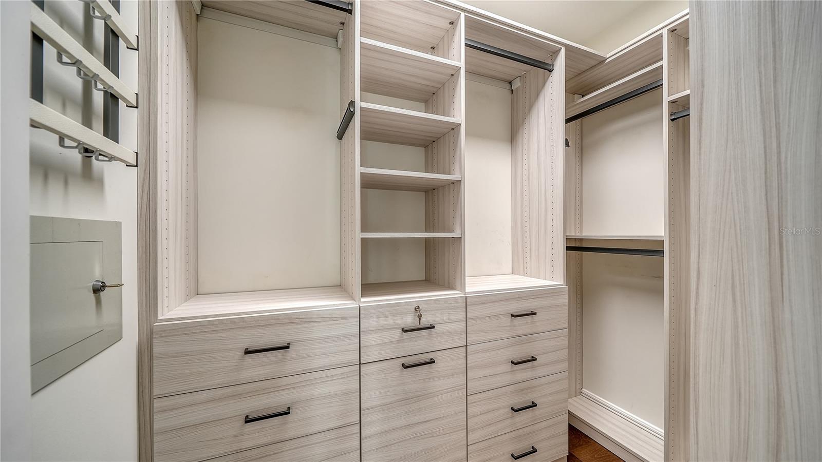 1300 BENJAMIN FRANKLIN DR #303