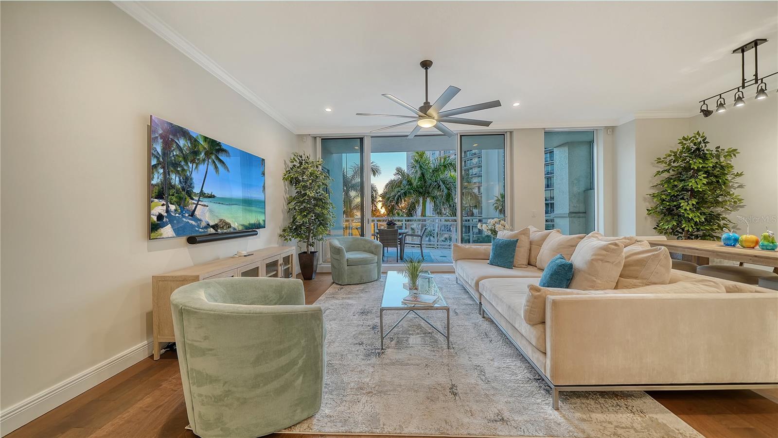 1300 BENJAMIN FRANKLIN DR #303