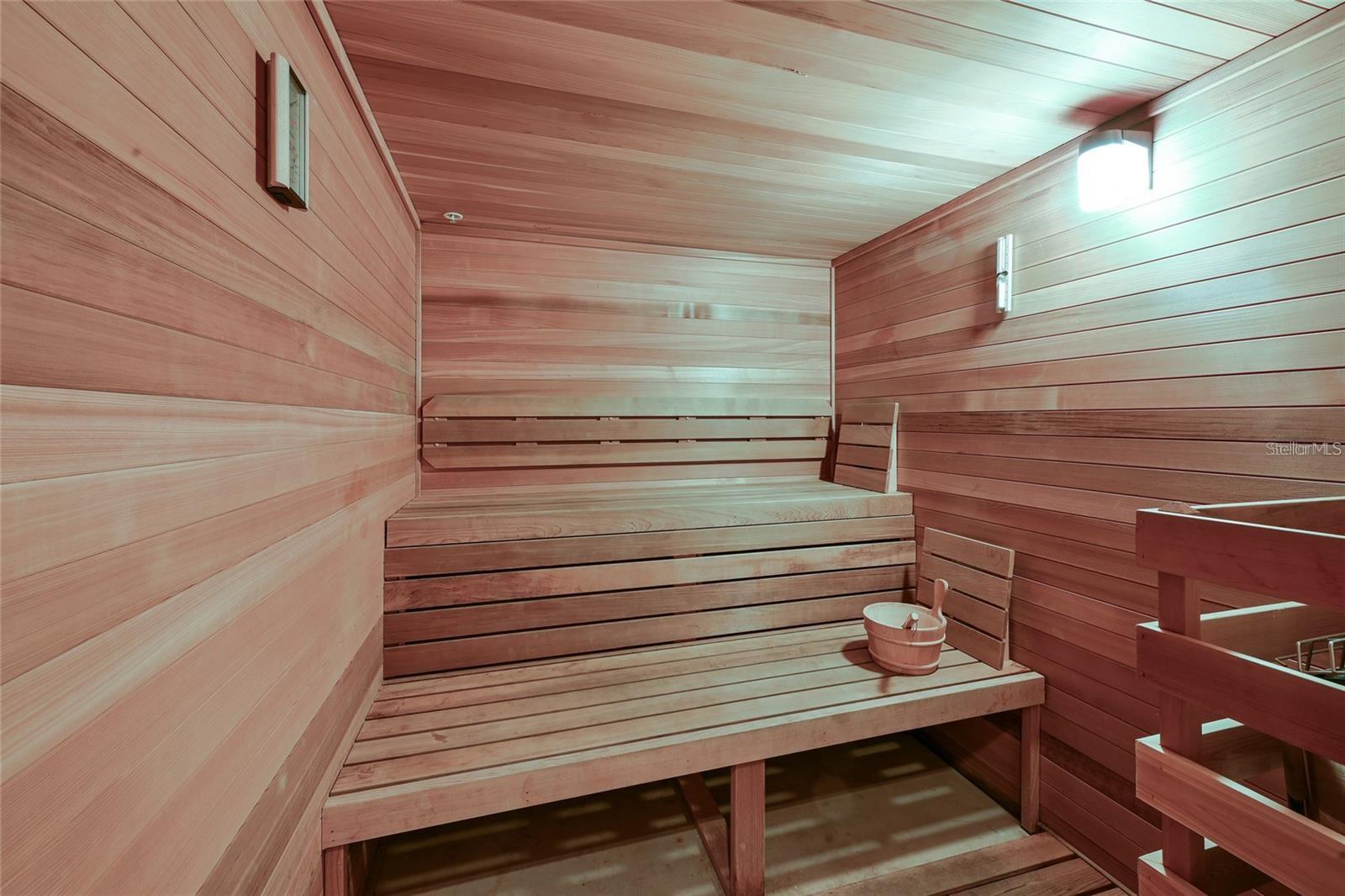 1300 BENJAMIN FRANKLIN DR #303