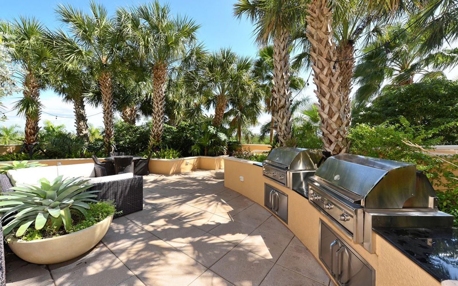 1300 BENJAMIN FRANKLIN DR #303